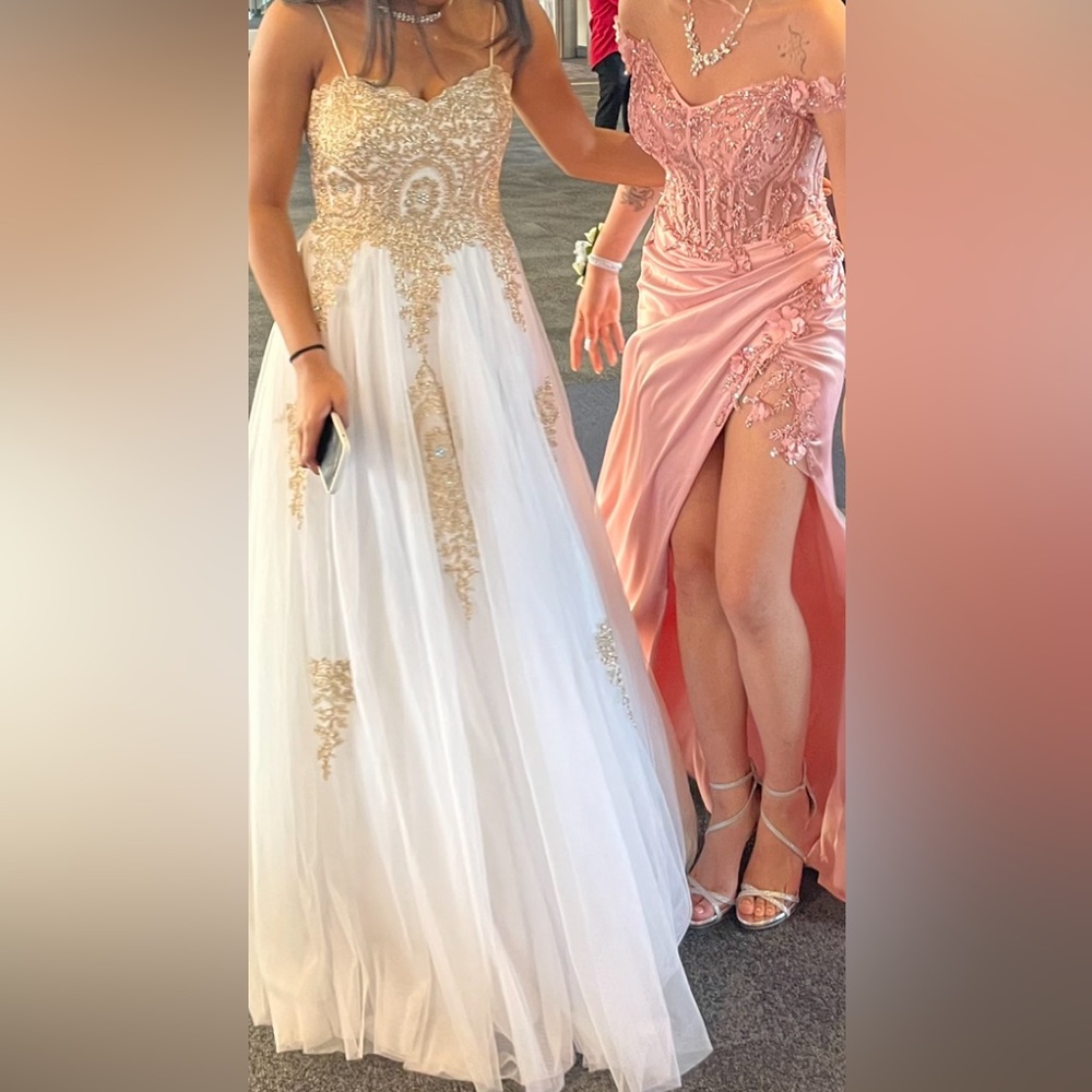 Prom dress